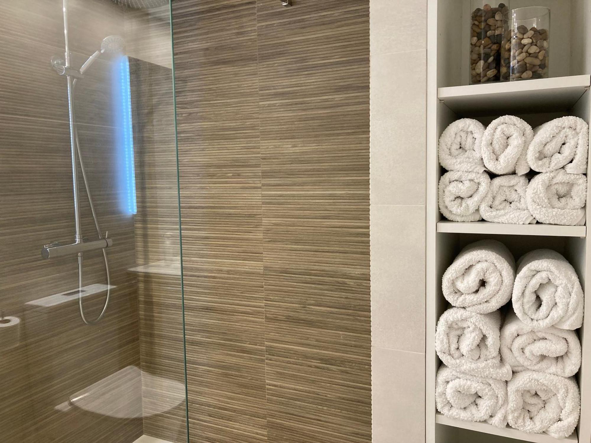 Apartamento Centrico, Climatizado Y Totalmente Equipado De 3 Habitaciones Para 6-7 Personas Santa Coloma De Farners Exteriör bild